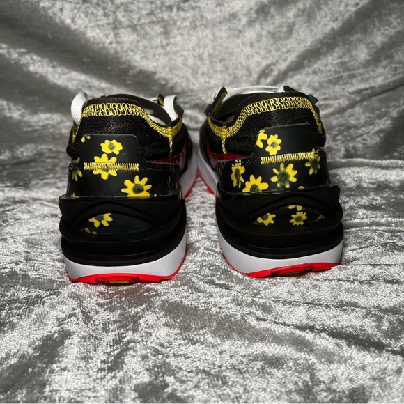 NEW Nike Waffle One Men’s 9.5 Black/Habanero Red DQ7637-001 Low Top Running Shoe - Picture 5 of 8